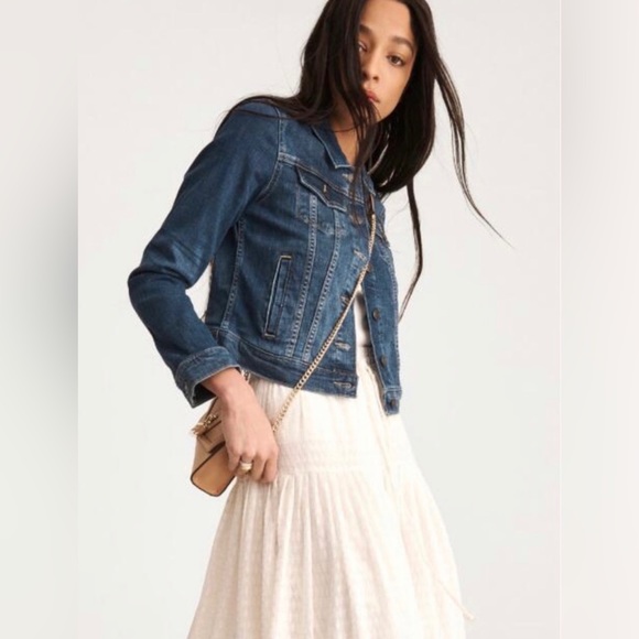 DKNY Cropped Denim Jacket Sz S.  NWT - Picture 4 of 7